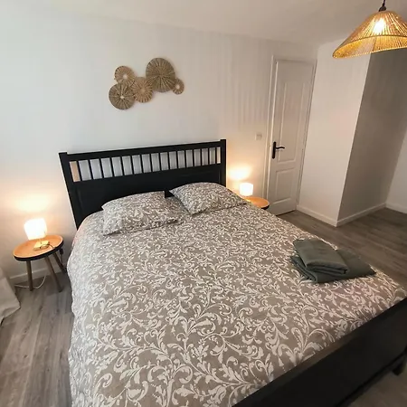 Duplex Le Rouge *